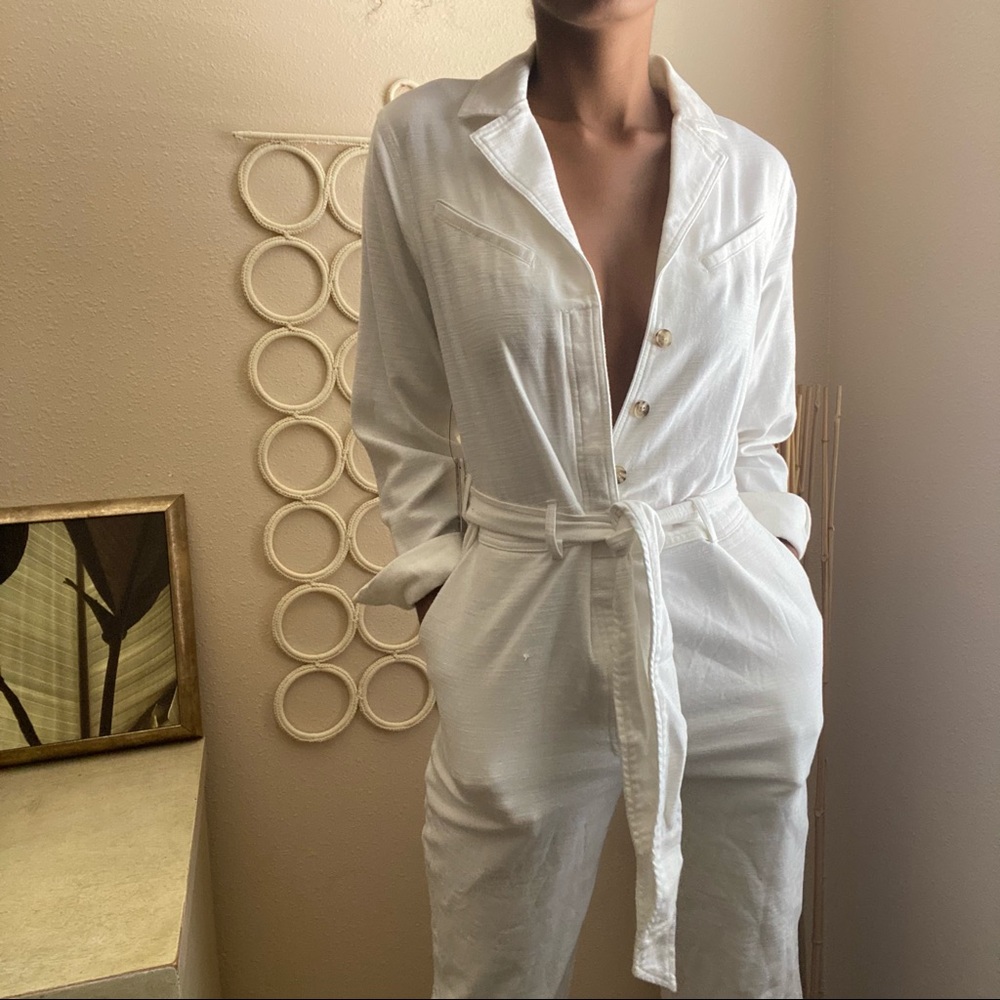 NWT Express White Utlity Longsleeve Jumpsuit
